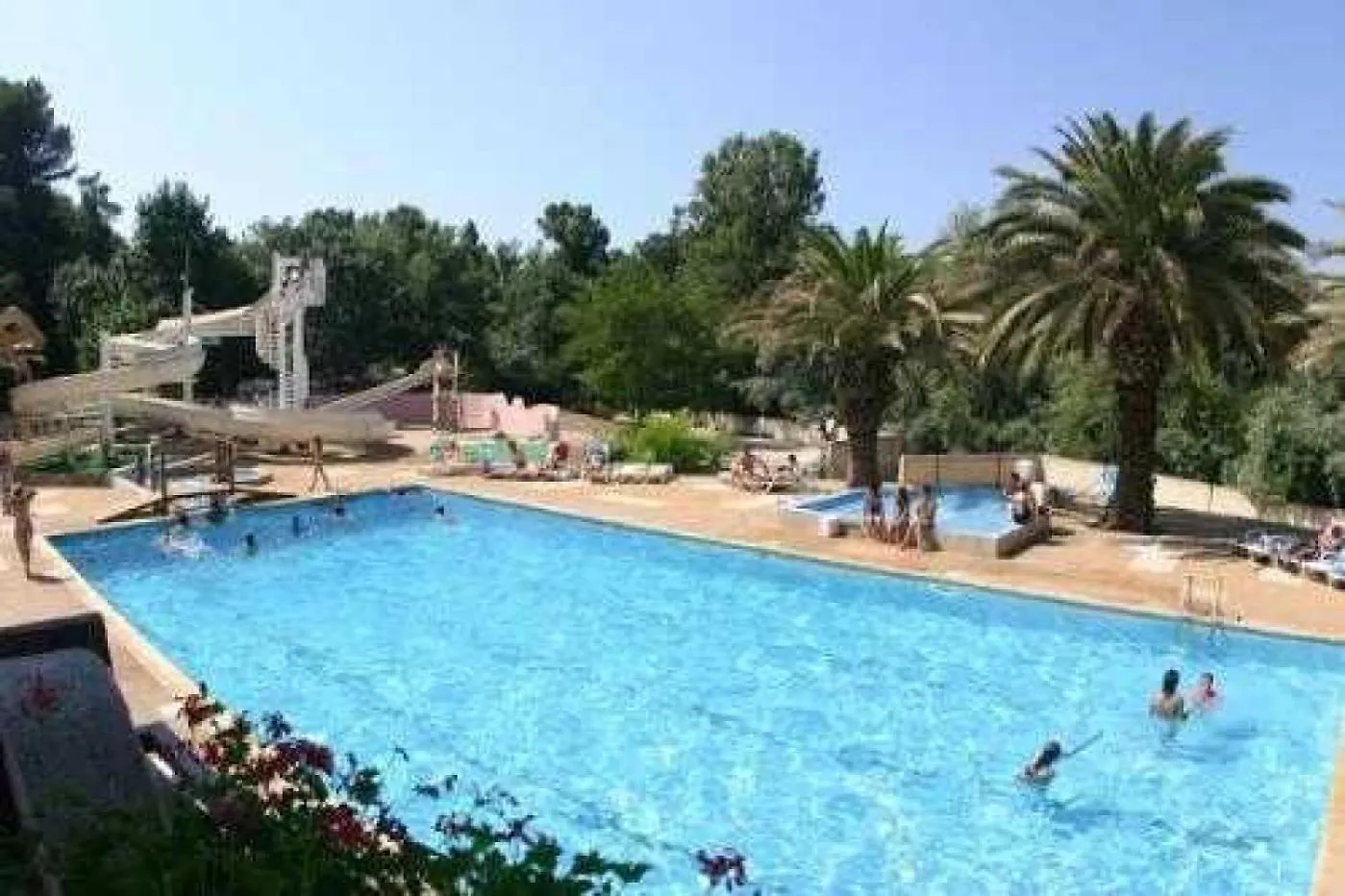 Camping 4 Etoiles - Parc Aquatique - Ccb0Dfc Hyeres 0*,  France