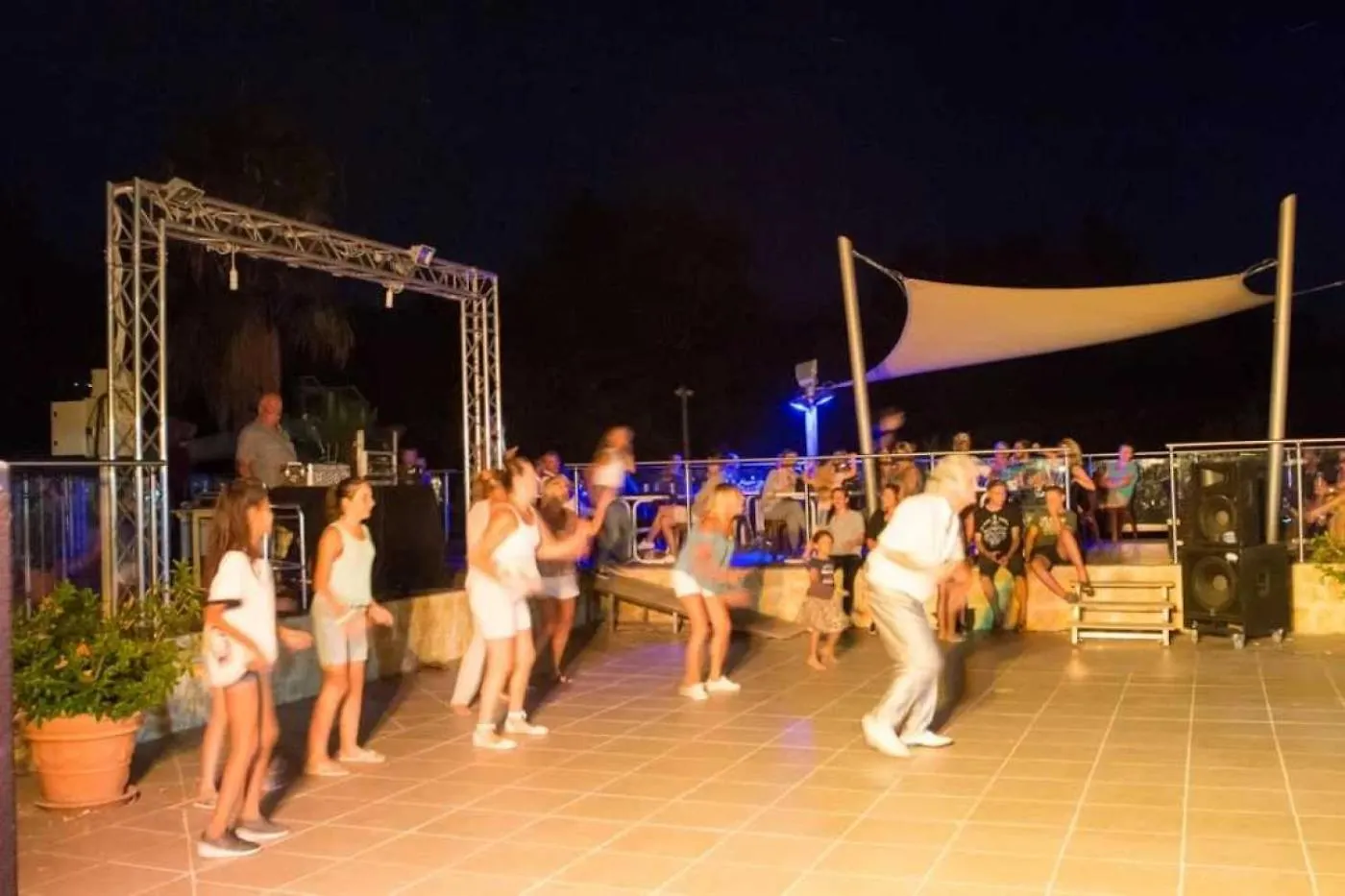 Camping 4 Etoiles - Parc Aquatique - Ccb0Dfc Hyeres 0*,